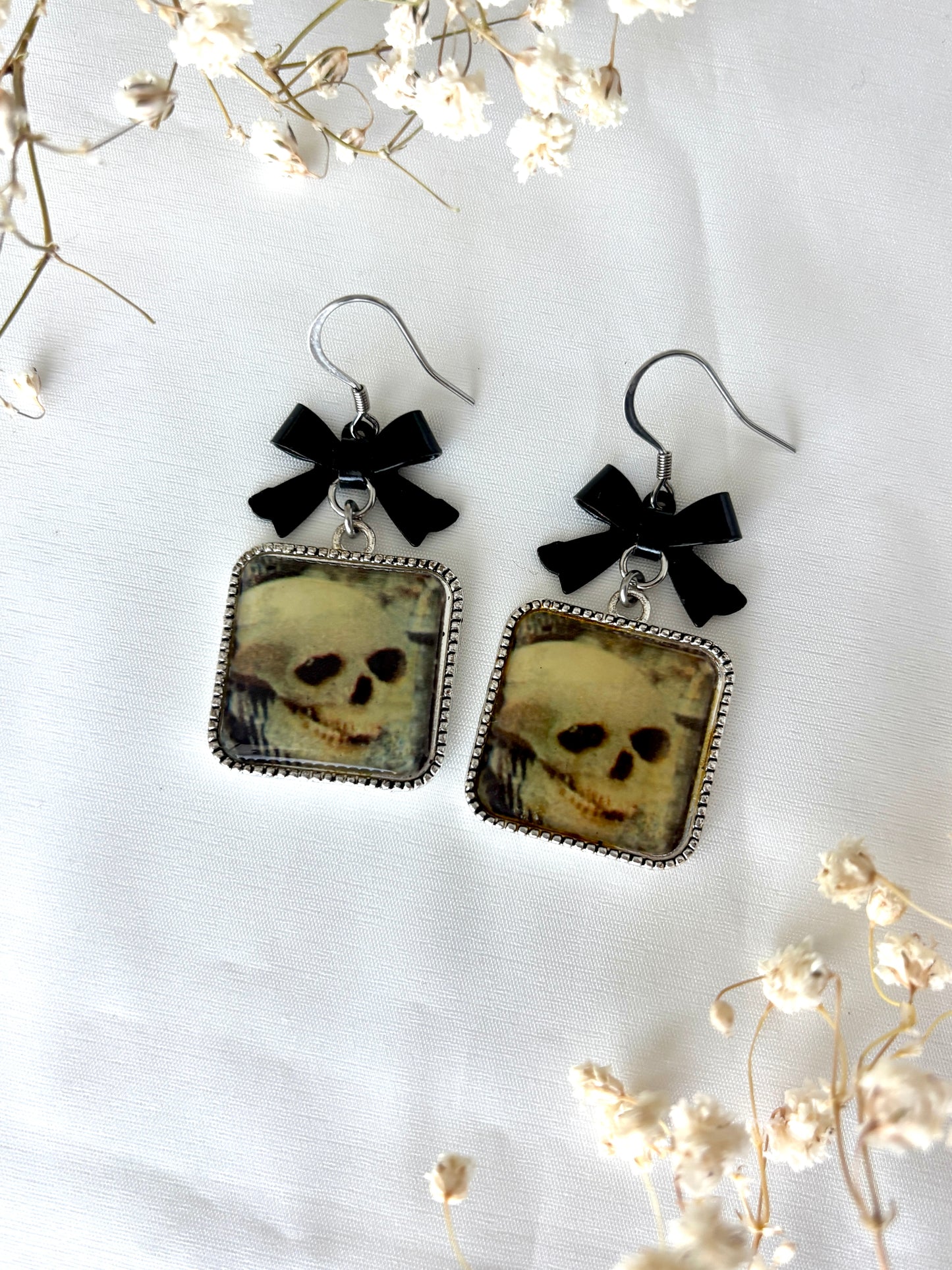 "Yorick" Earrings