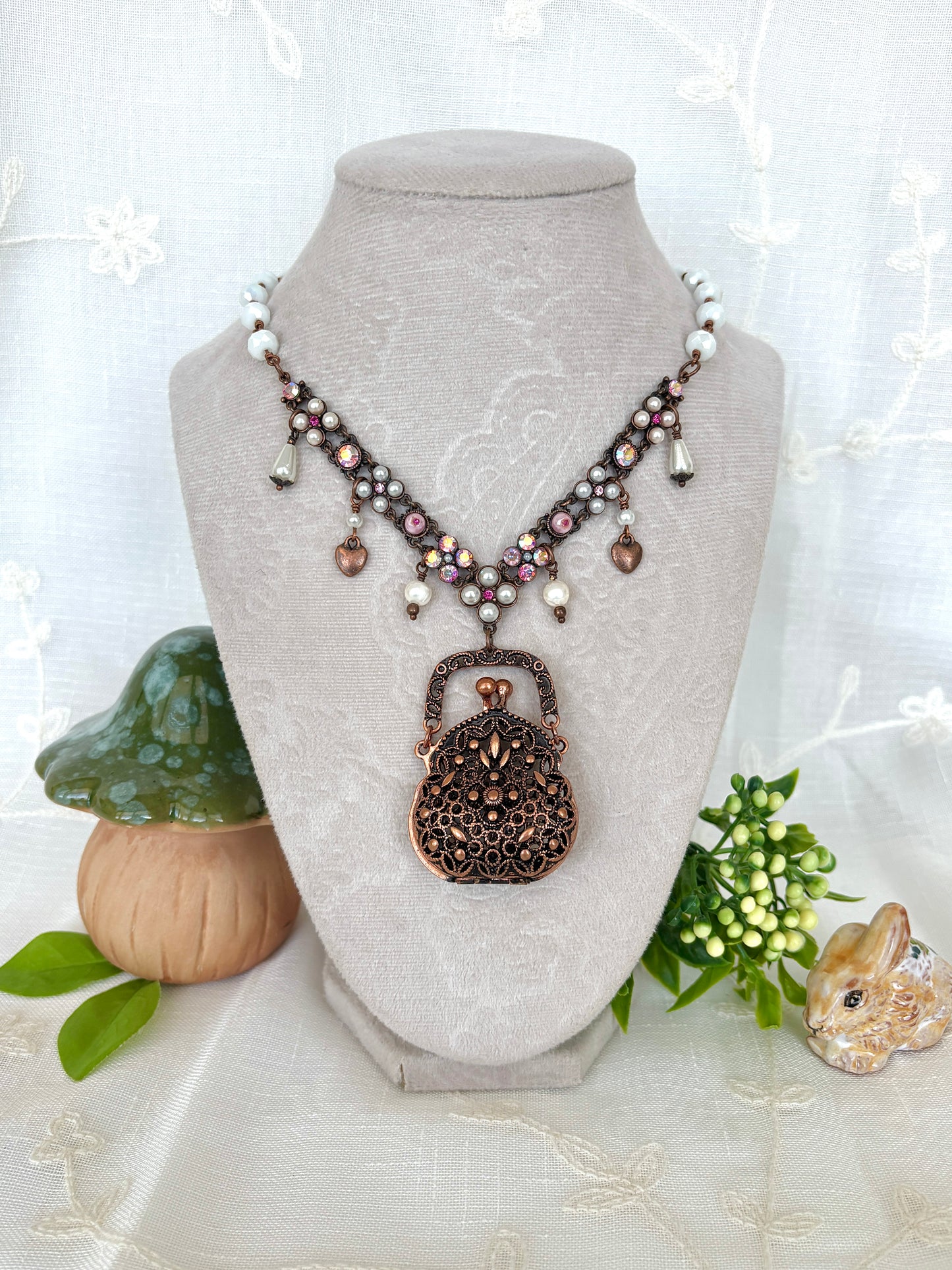 "Trinket Trap" Coin Purse Pendant Necklace