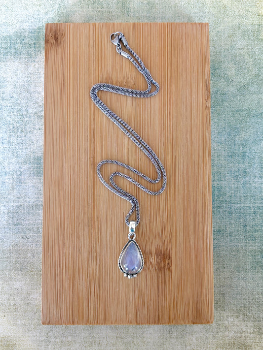 Teardrop Moonstone • Sterling .925 Pendant