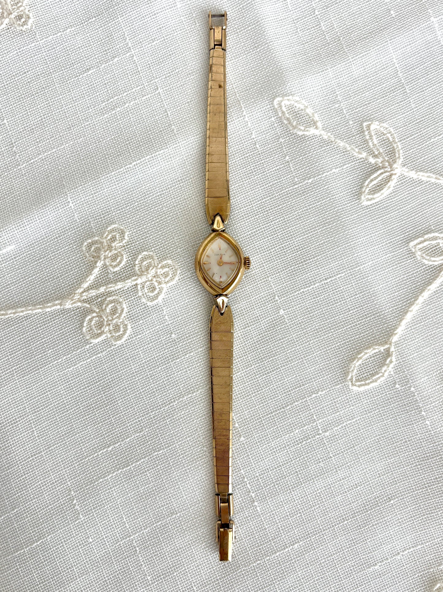 Bulova Dainty N3 Gold Watch