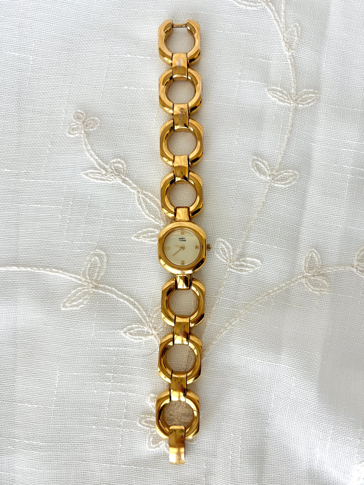 Swiss Time Gold Circle Link Band Watch