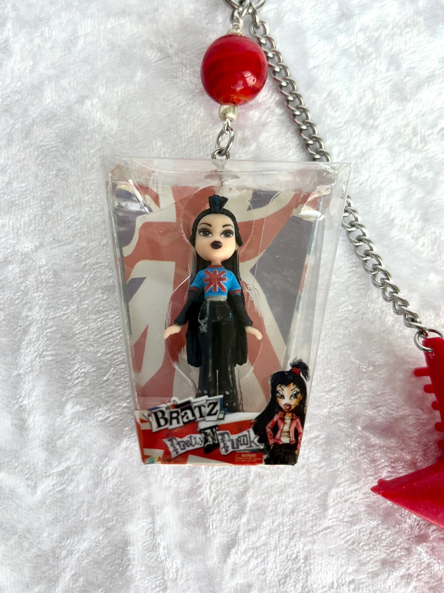 Bratz "Pretty In Punk" Brush Keychain - Jade w/ Red Star Brush