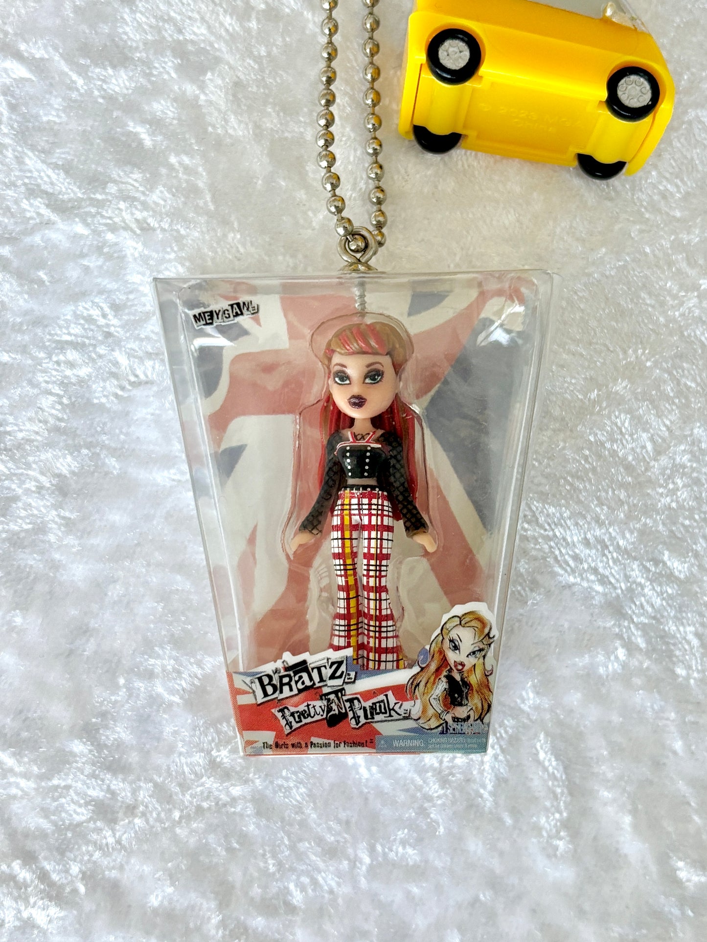 Bratz "Pretty In Punk" Charmed Keychain - Meygan w/ "Tokyo A Go Go" Toy Car