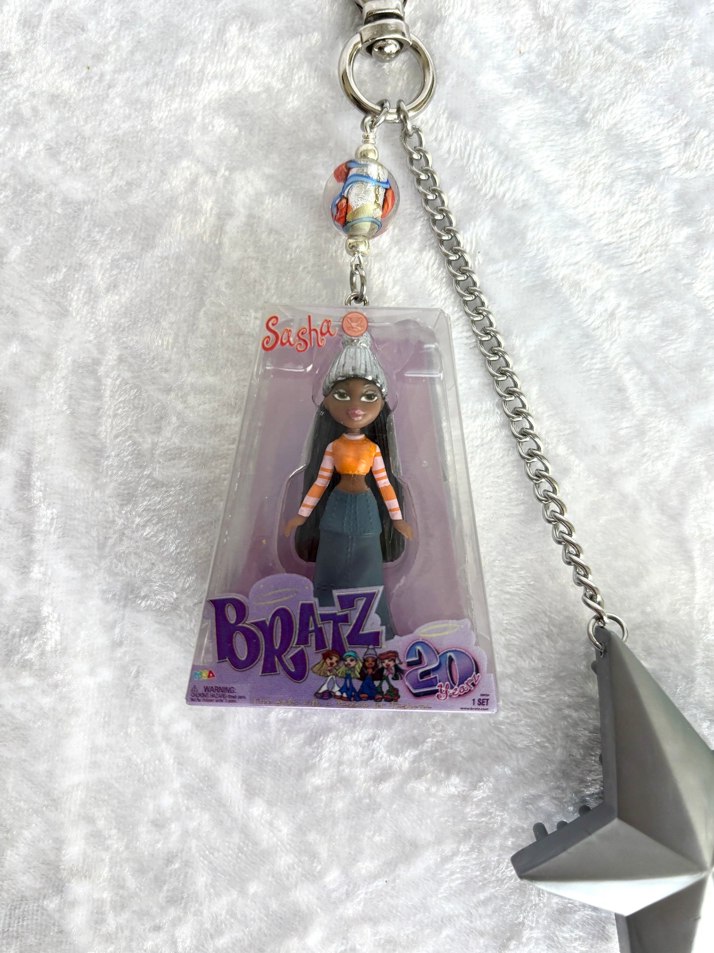 Bratz “20 Yearz" Brush Keychain - Sasha w/ Silver Star Brush