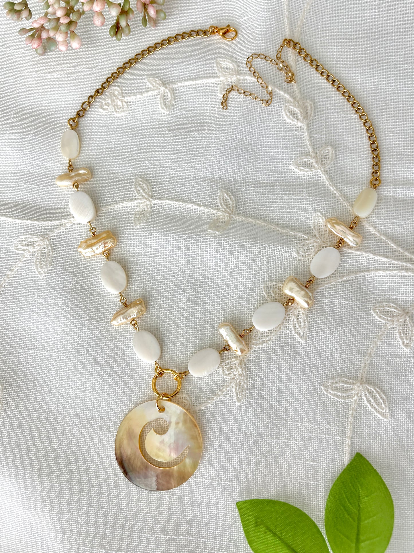"Spiraling" Necklace