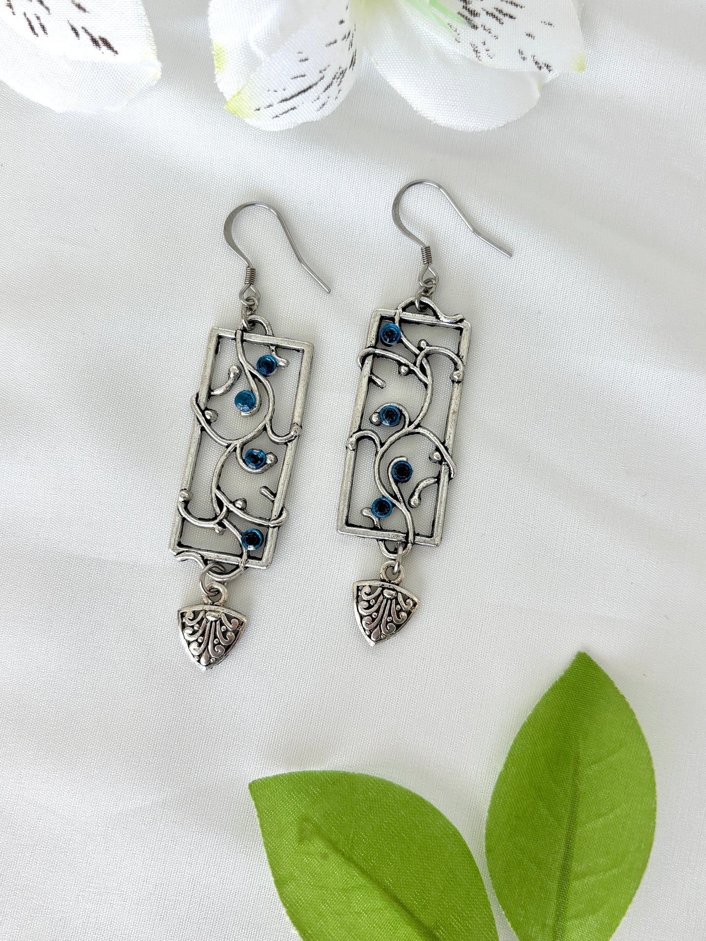 “Teal Trellis” Earrings