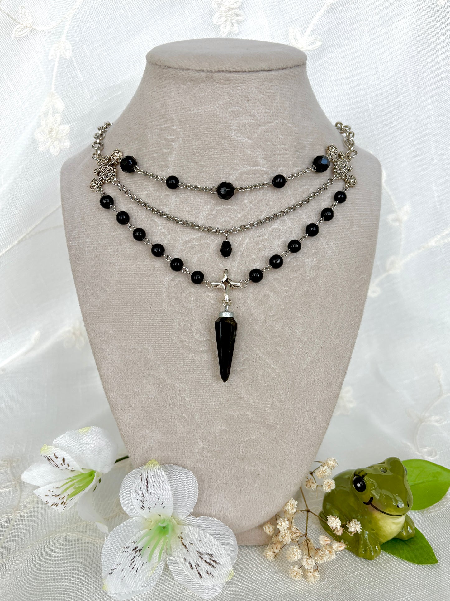 "Coal-escent" Necklace