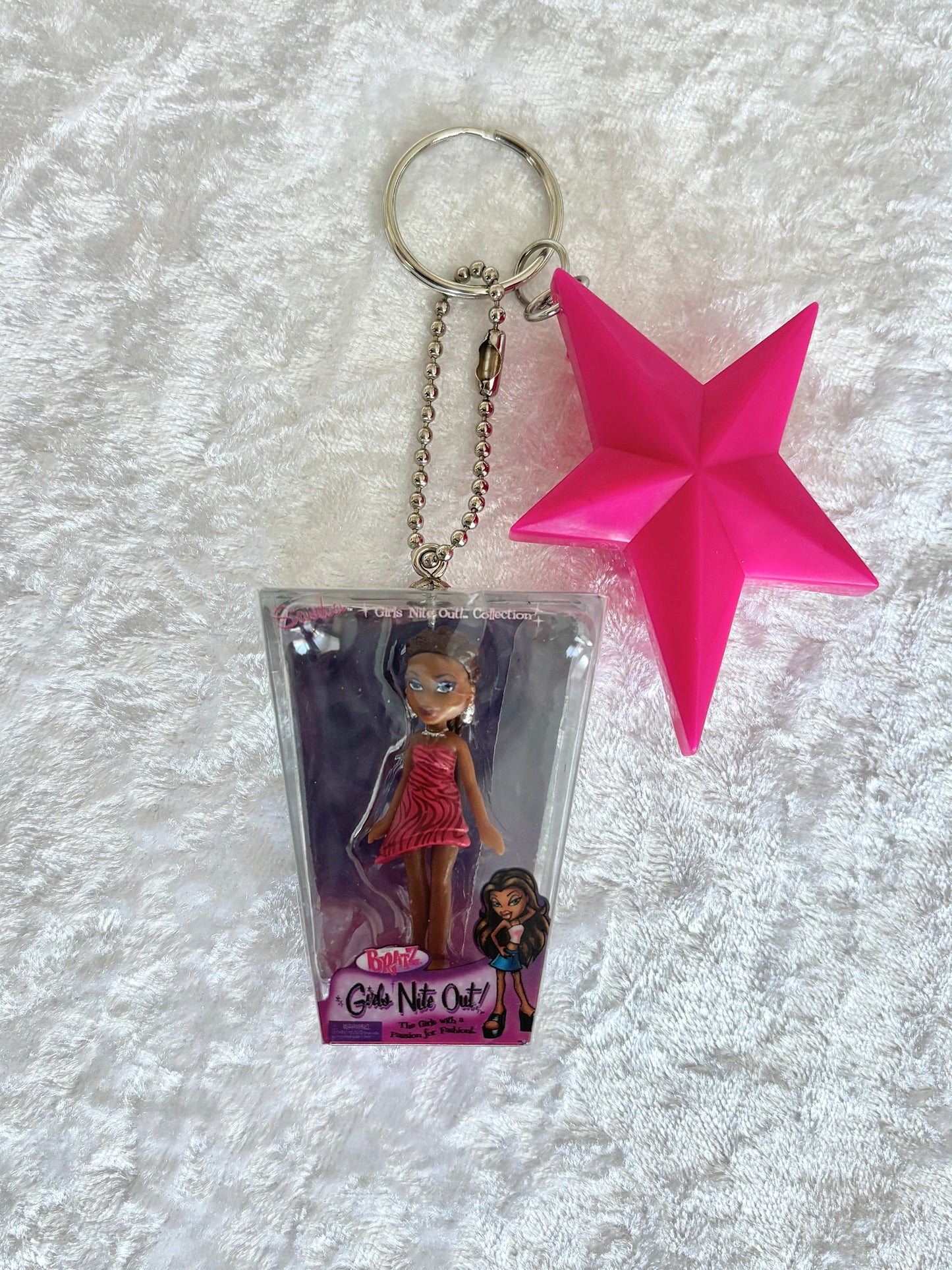 Bratz “Girls Nite Out” Charmed Keychain - Sasha w/ Hot Pink Star Brush