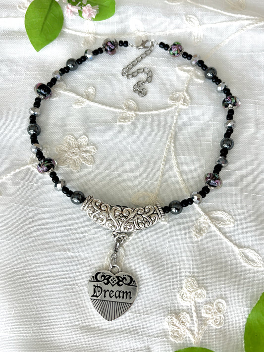 "Heartly Dreamin'" Necklace