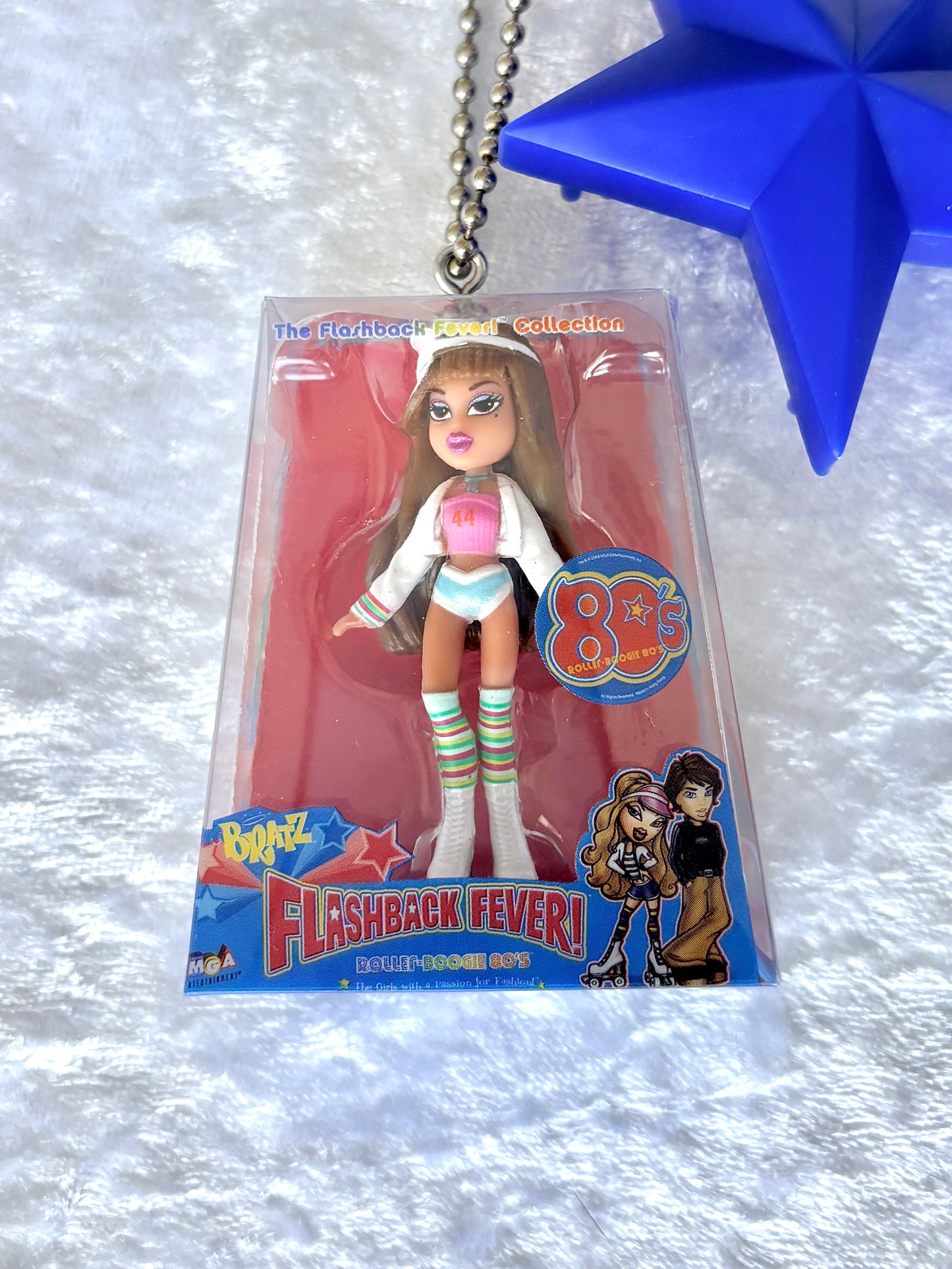 Bratz “Flashback Fever (80's)” Charmed Keychain - Yasmin w/ Blue Star Brush