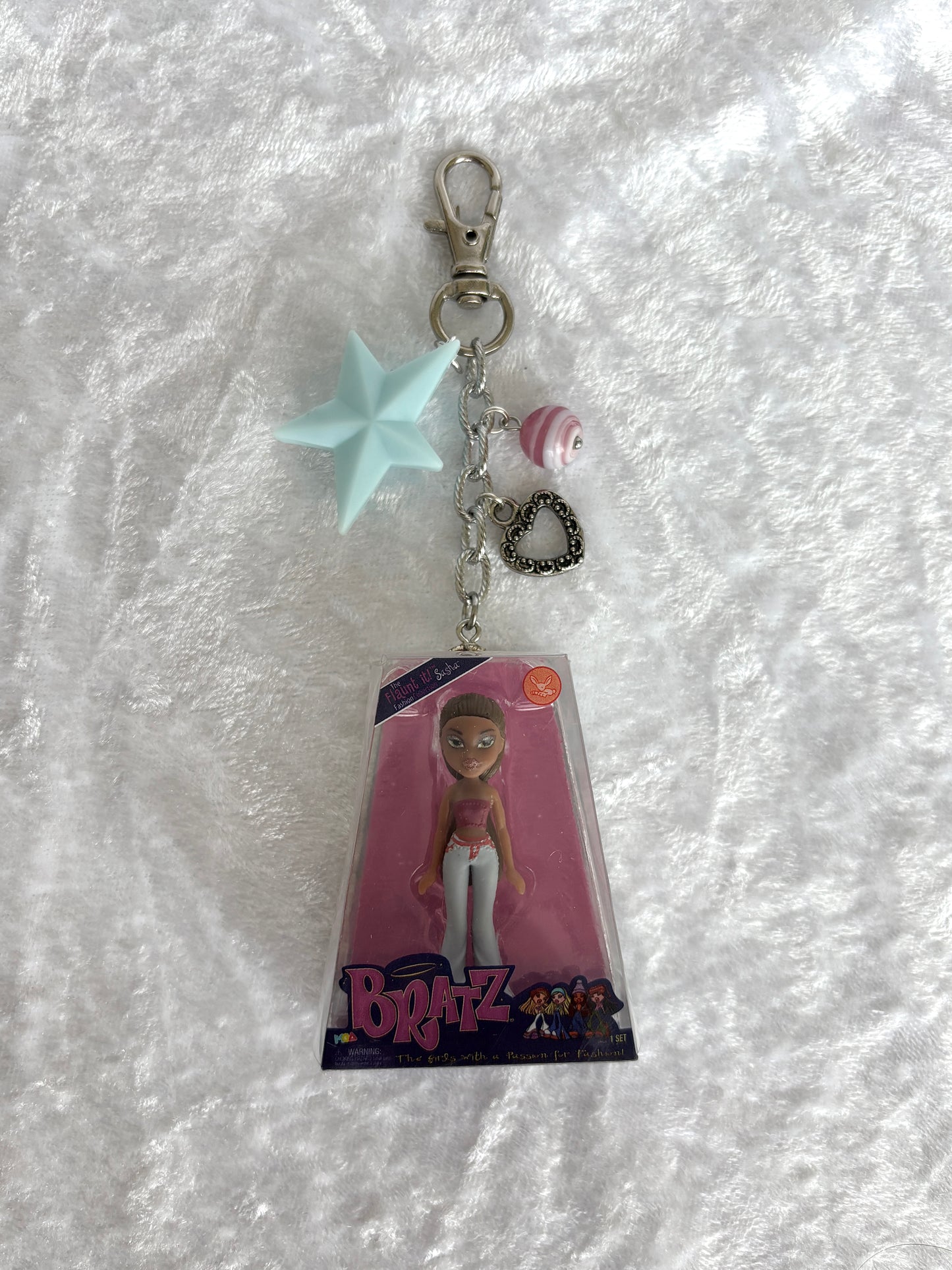 Bratz "Flaunt It!" Charmed Keychain - Sasha w/ Mini Star Brush