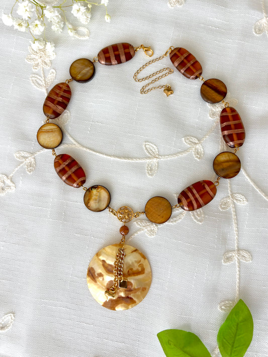 “Out Of Your Shell” Necklace