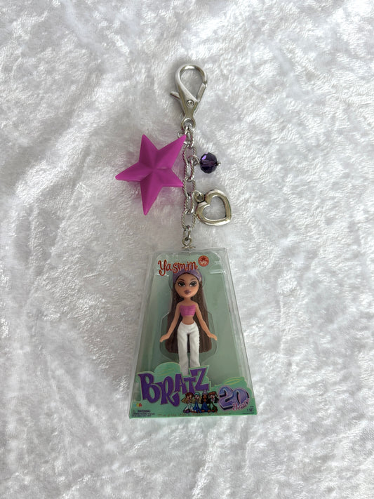 Bratz "20 Yearz" Charmed Keychain - Yasmin w/ Mini Star Brush