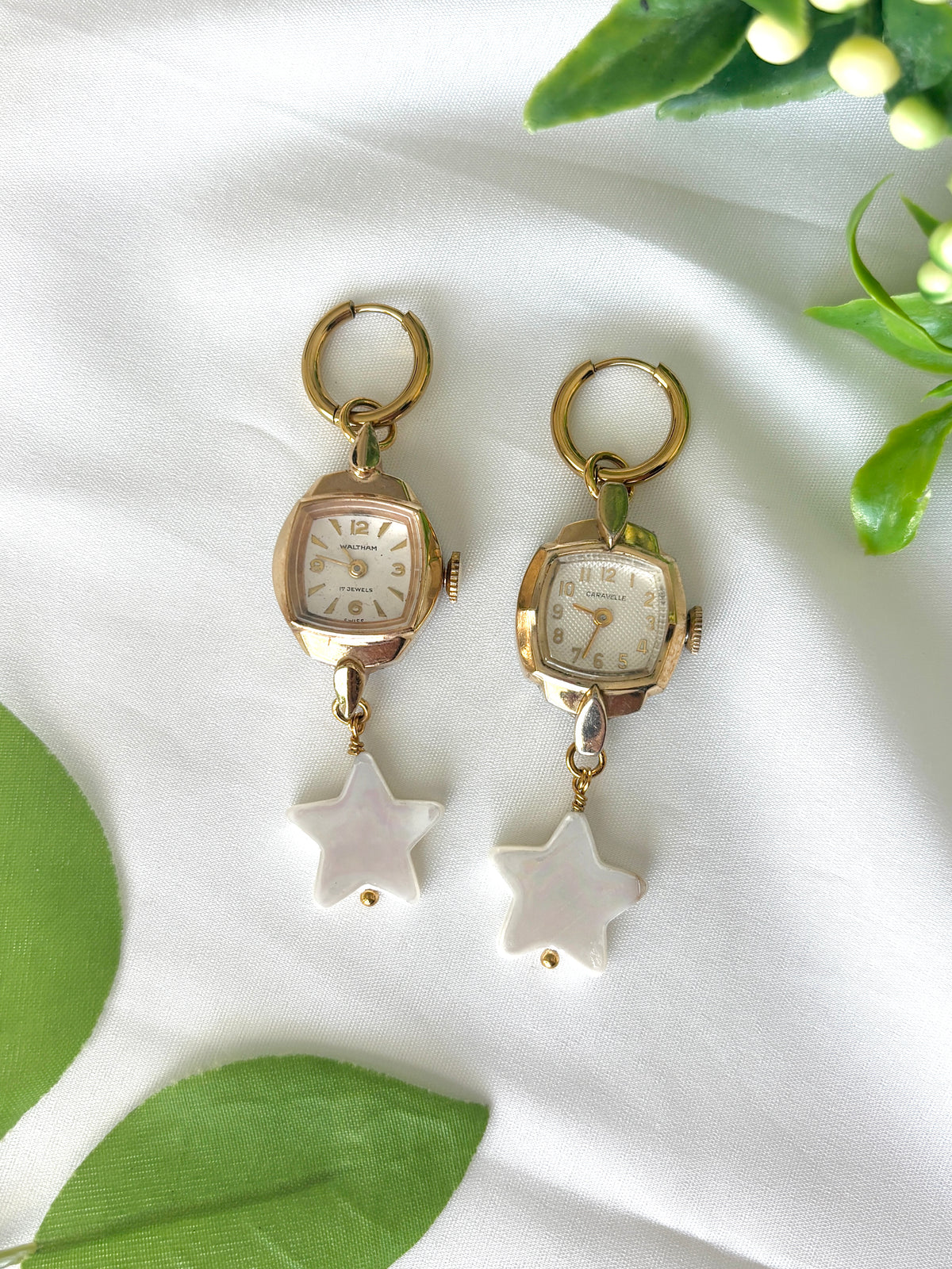 "Shello Star" Watch Earrings