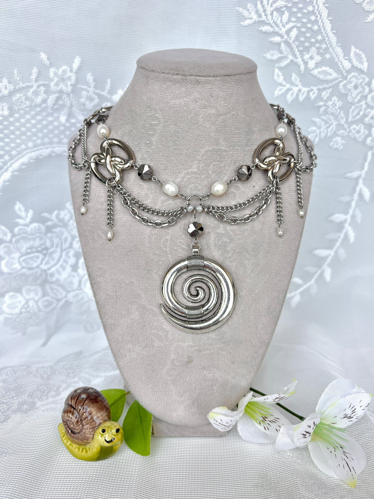 “Hypnotica” Necklace