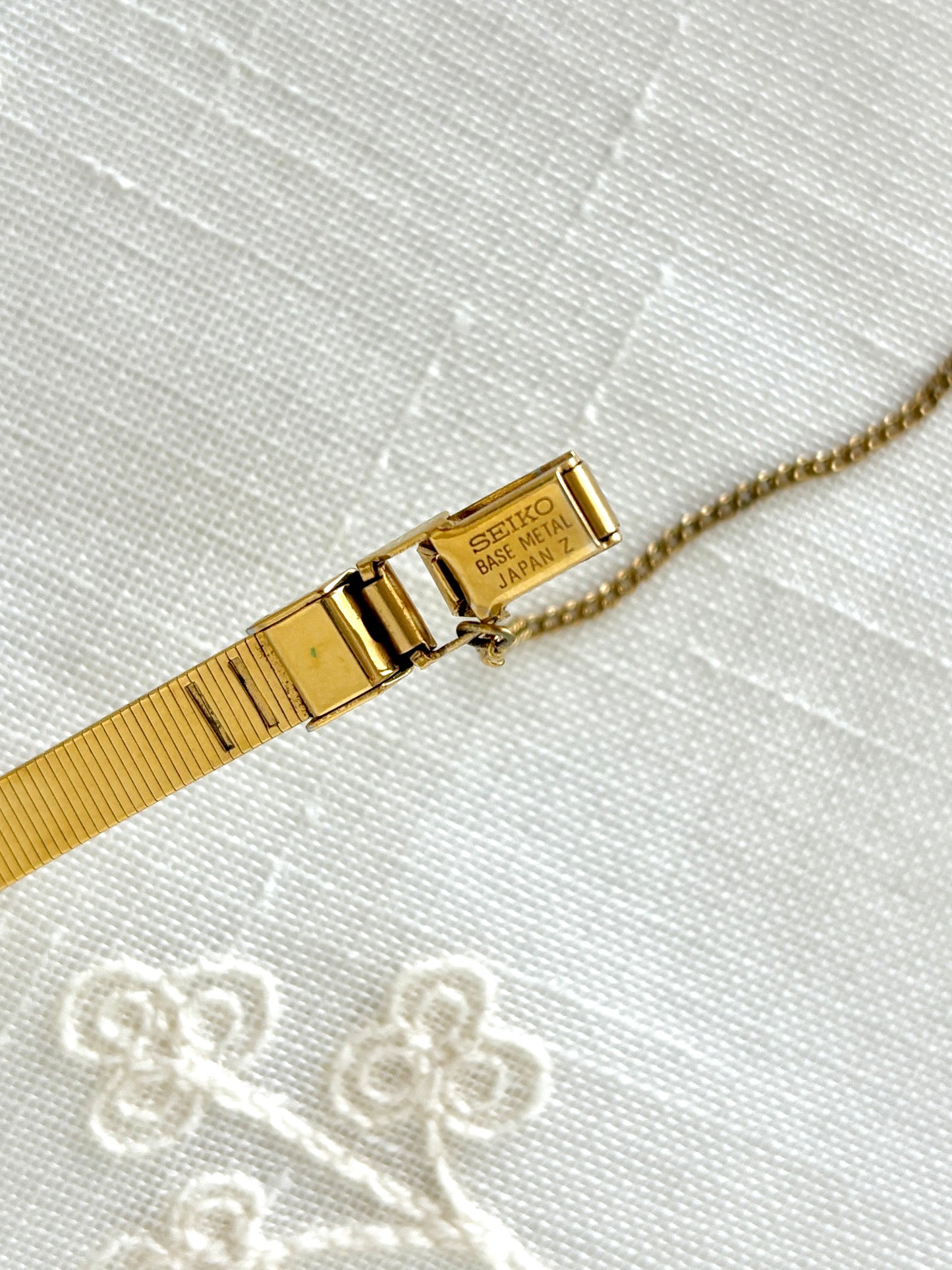 Seiko Gold Tone Rectangular Classy Watch