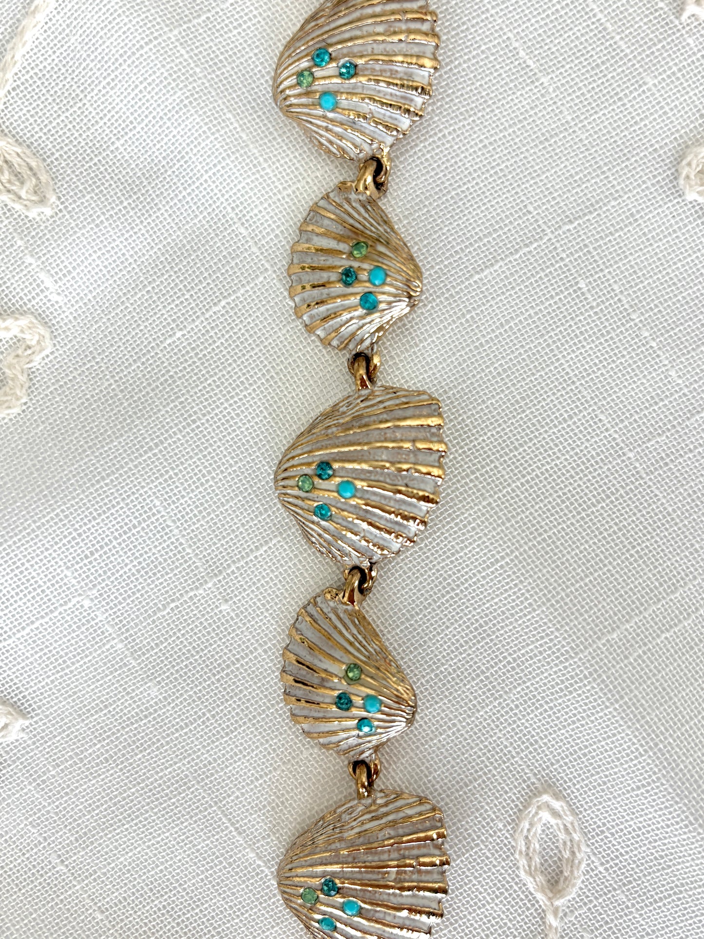 Gold Tone Rhinestone Shell Toggle Bracelet