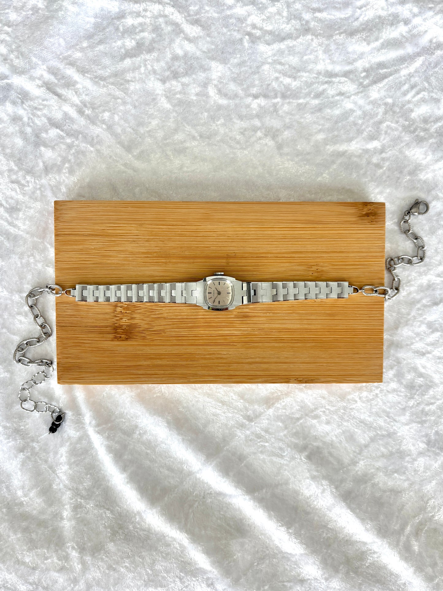 Sporty Silver Watch Choker - Timex