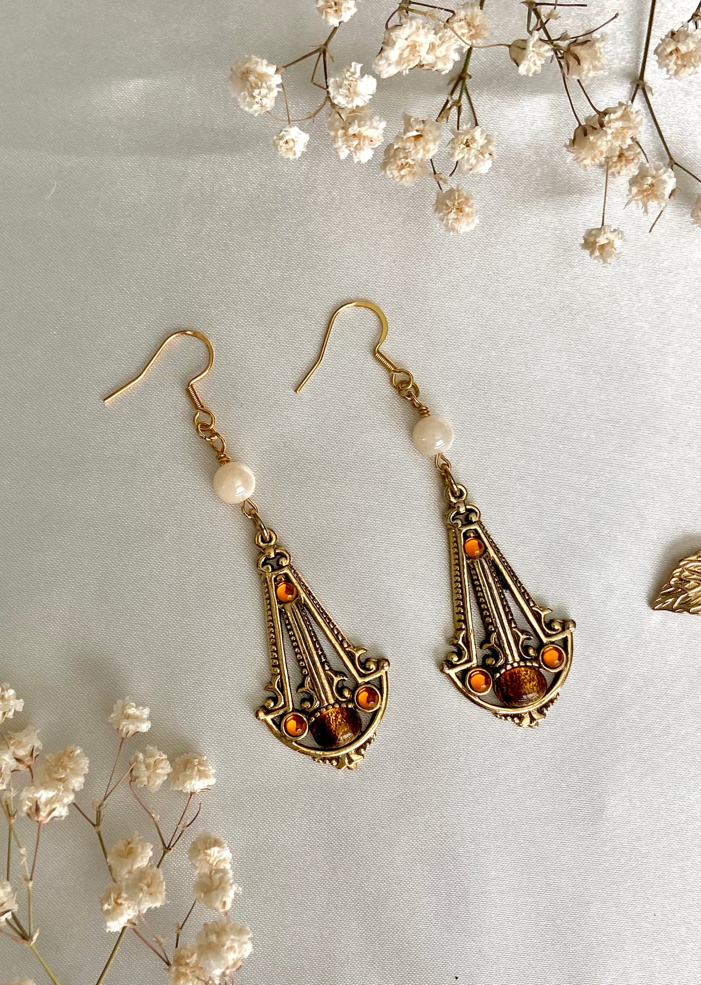 "Gilded Romance" Matching Necklace and Earrings Set