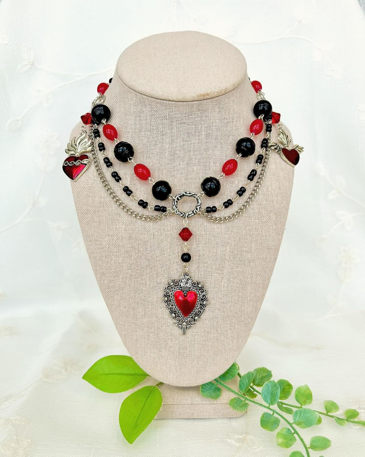 "Tres Amour" Necklace