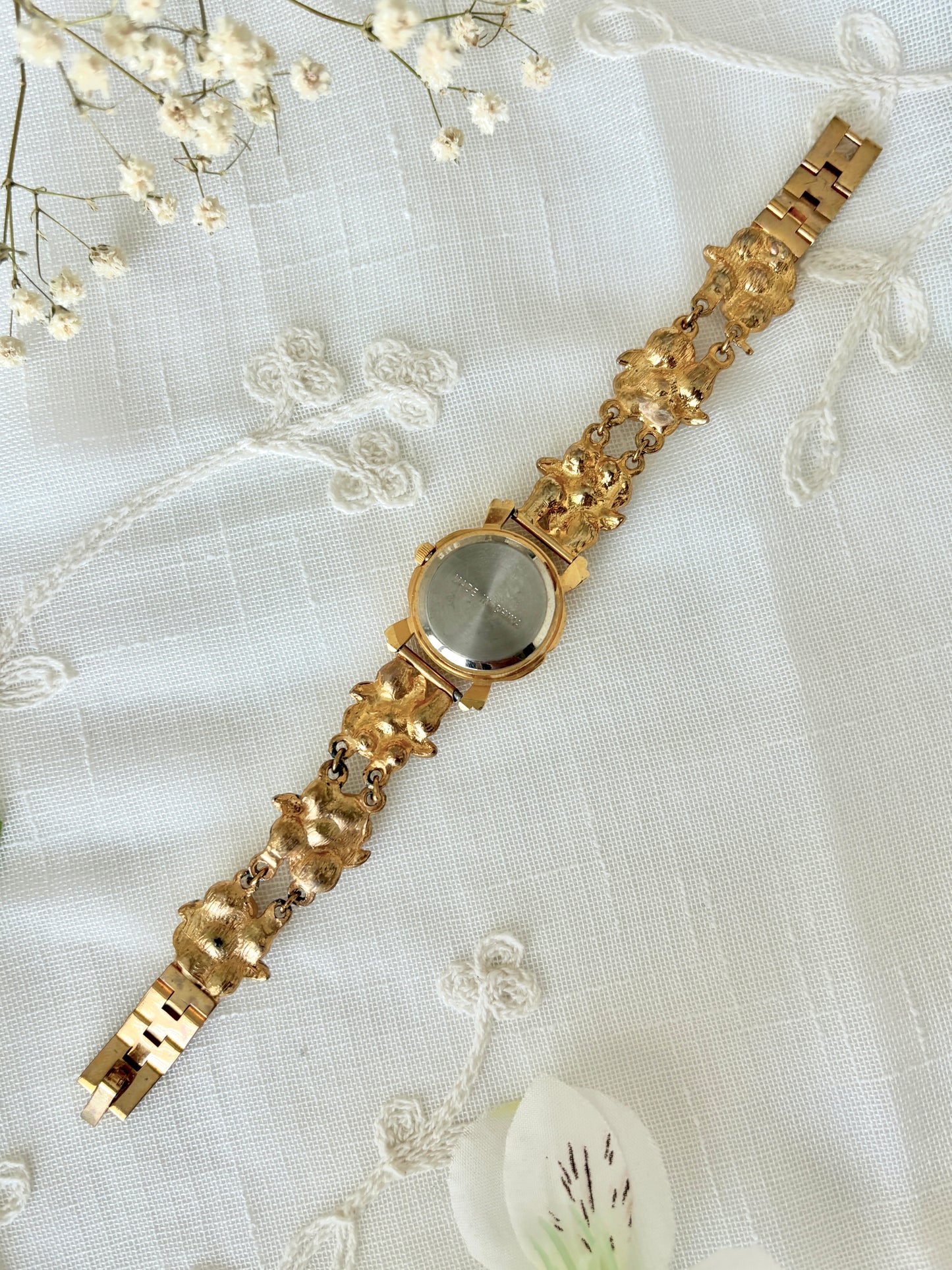 CVP Quartz Ornate Pearl Watch