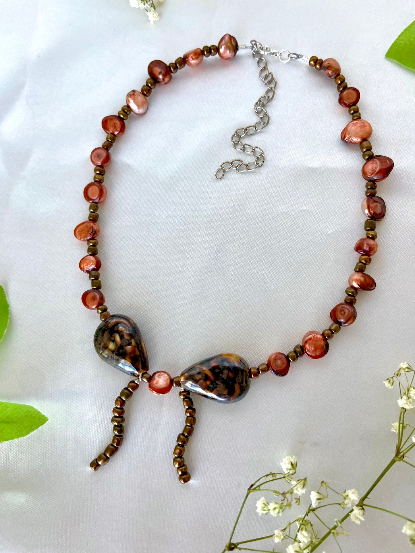 "The More You Bow" Necklace - Brown